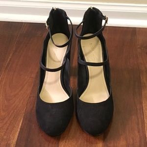 Beautiful BCBG Strappy Heels